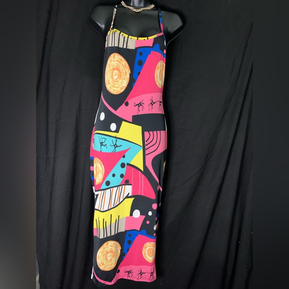 Multicolored Body Con Dress Size L dm on instagram for any questions @chymello